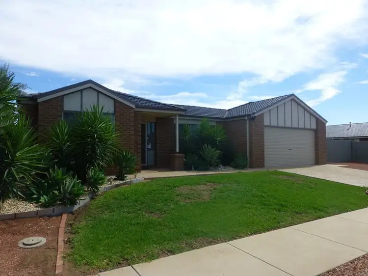 4 James Street, Echuca VIC 3564