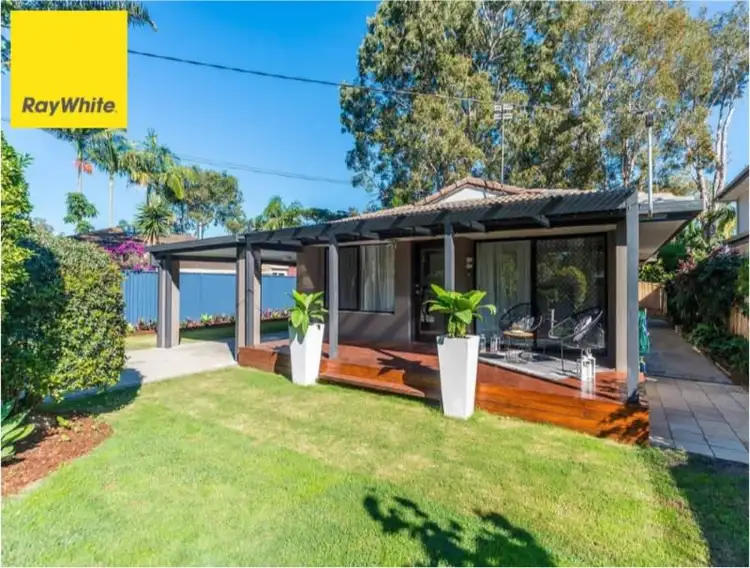 30 Allinga Street, Coombabah QLD 4216