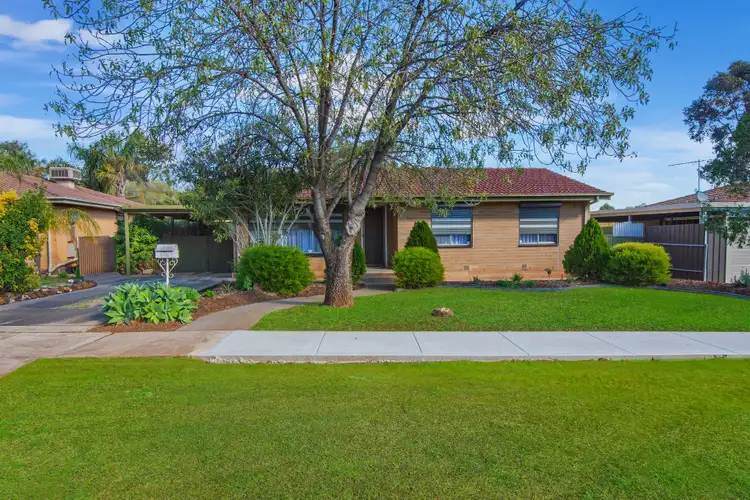 136 McKenzie Road, Elizabeth Downs SA 5113