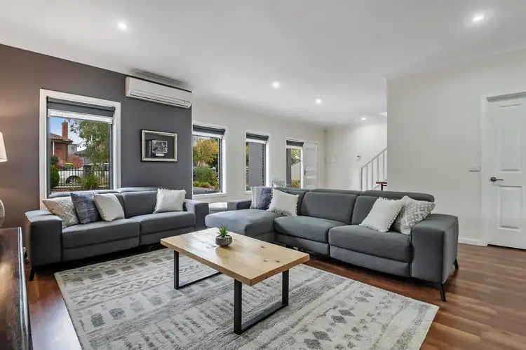 Fifth view of Homely townhouse listing, 1/18 Evans Crescent, Reservoir VIC 3073