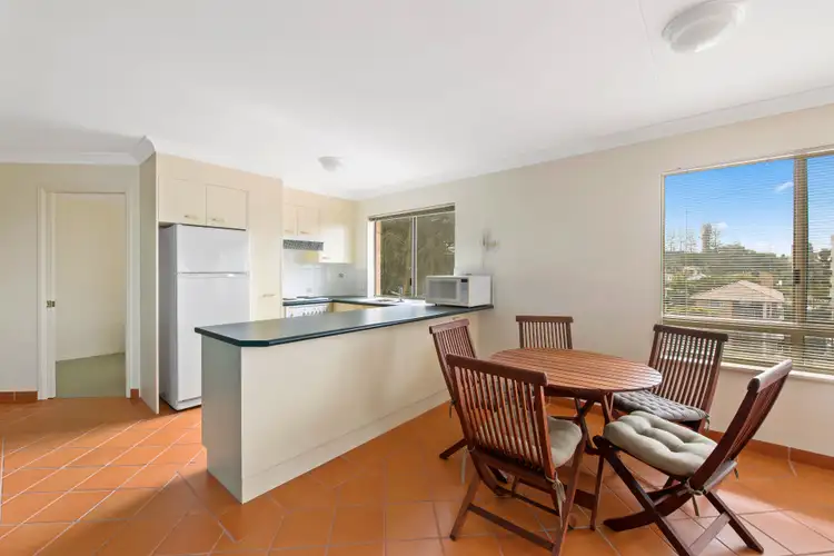 Fifth view of Homely unit listing, Unit 5/6 Mahia Terrace, Kings Beach QLD 4551
