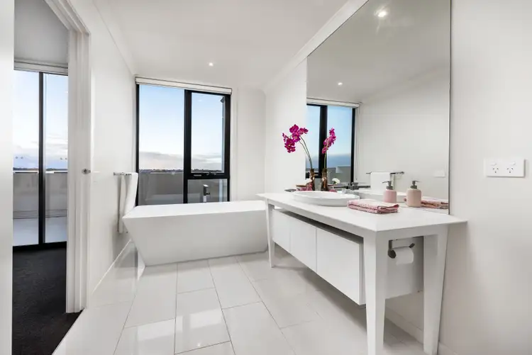 Sixth view of Homely townhouse listing, 6 Bradford Ridge, Bundoora VIC 3083