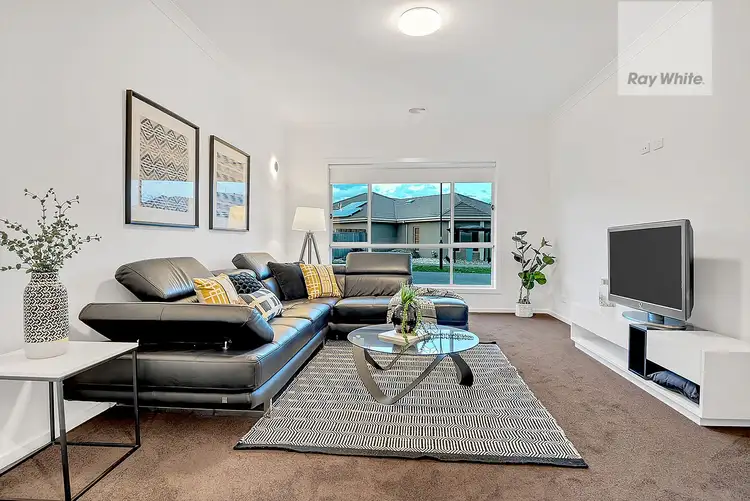 Sixth view of Homely house listing, 27 Cascade Terrace, Craigieburn VIC 3064