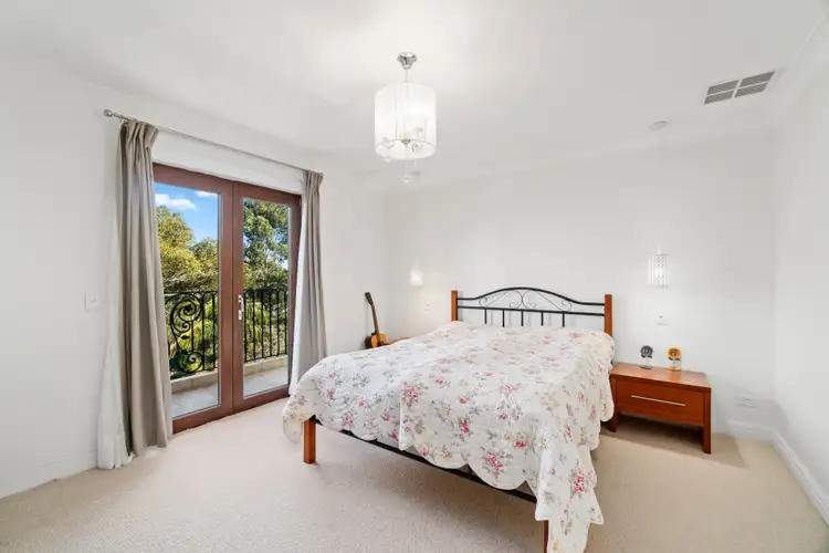 Fifth view of Homely house listing, 35 Ulric Lane, Northbridge NSW 2063