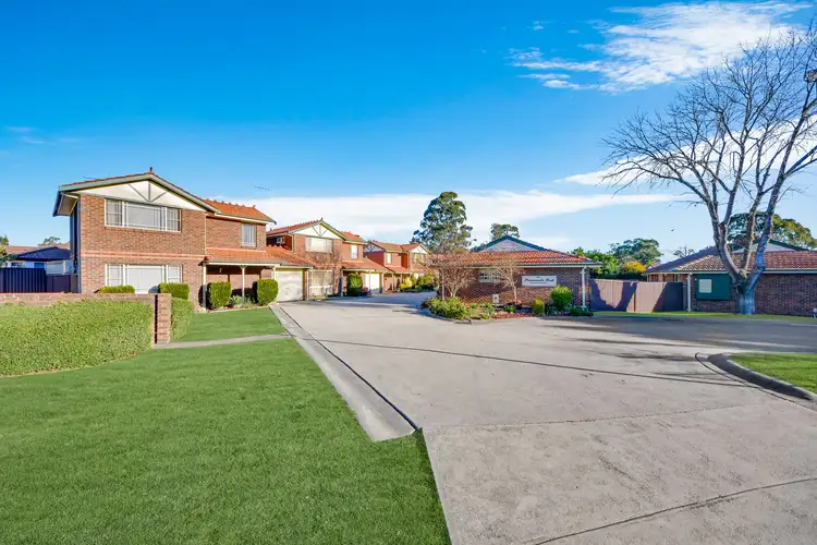 15/3 Packard Close, Ingleburn NSW 2565