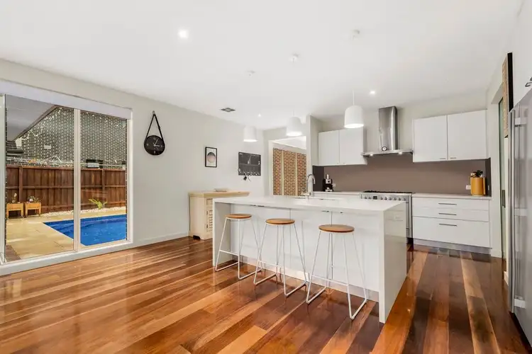 9 Barrett Place, Doreen VIC 3754