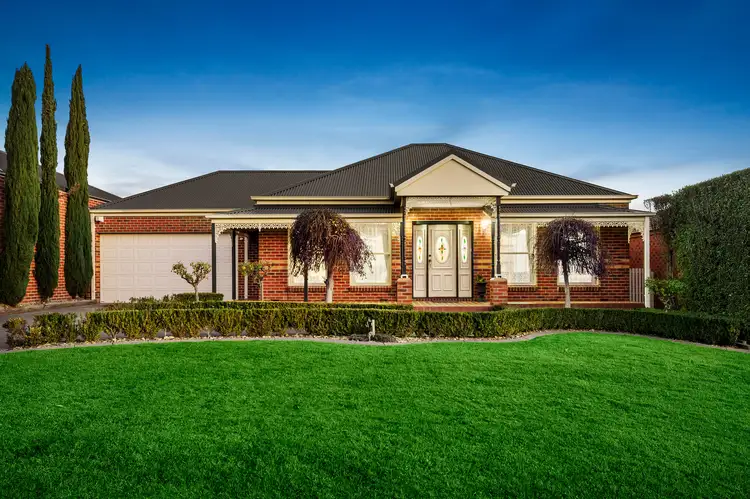 12 Cleveland Court, Rowville VIC 3178
