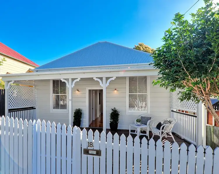 18 Woolcock Street, Red Hill QLD 4059