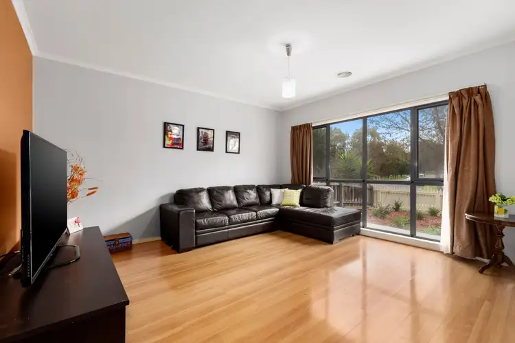 Second view of Homely house listing, 15 Samuel Court, Bundoora VIC 3083