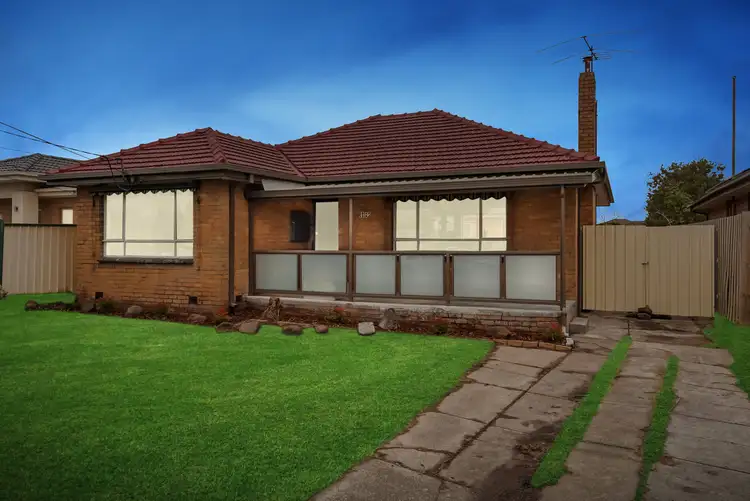 Second view of Homely house listing, 118 Cheddar Road, Reservoir VIC 3073