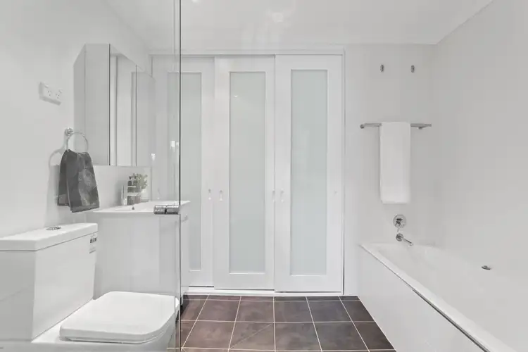 Fifth view of Homely apartment listing, 6/76 Park Street, Erskineville NSW 2043