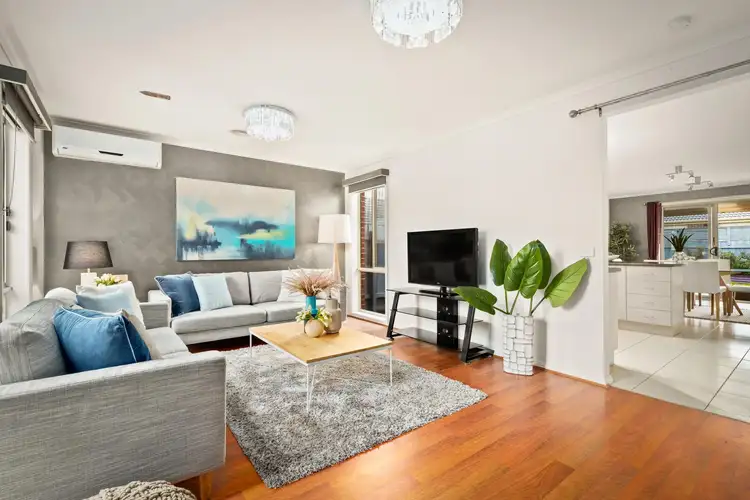 29 Currawong Crescent, Pakenham VIC 3810
