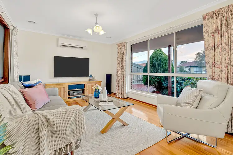 Second view of Homely house listing, 15 Balcombe Court, Craigieburn VIC 3064
