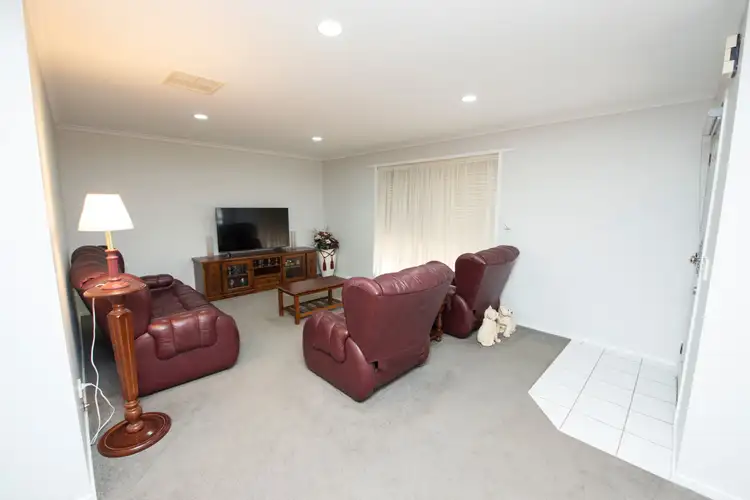 Third view of Homely unit listing, 1/10 Everingham Street, Swan Hill VIC 3585