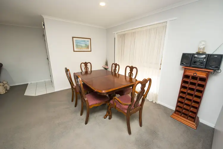 Sixth view of Homely unit listing, 1/10 Everingham Street, Swan Hill VIC 3585