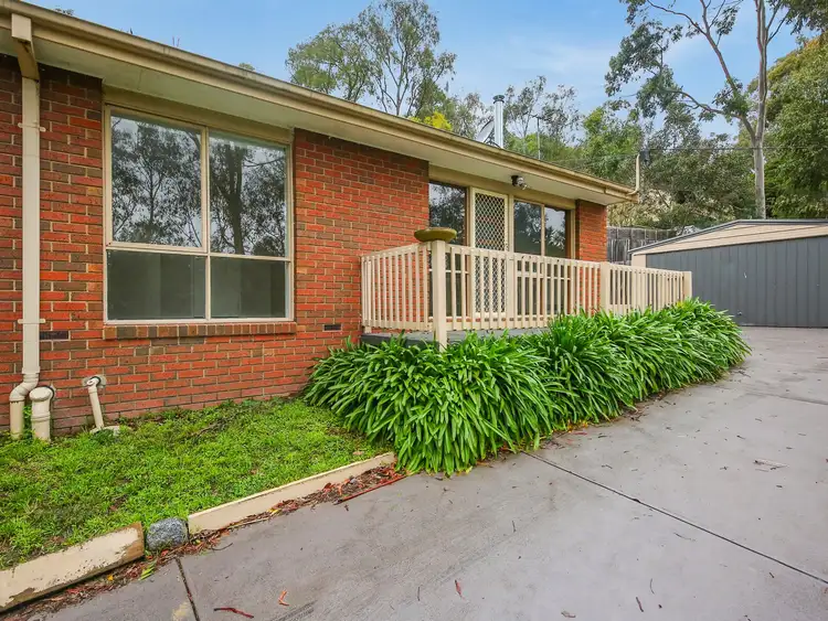 66 Commercial Road, Mount Evelyn VIC 3796