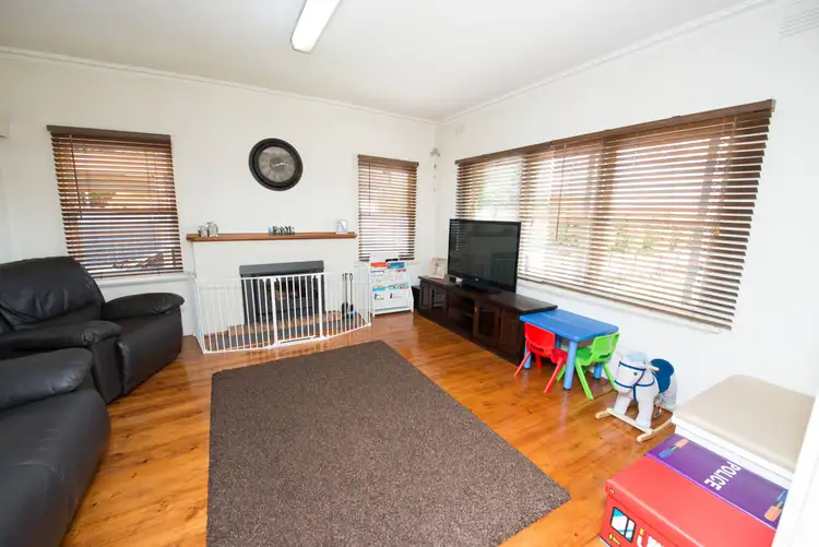Fourth view of Homely house listing, 19 Dunstone Street, Swan Hill VIC 3585