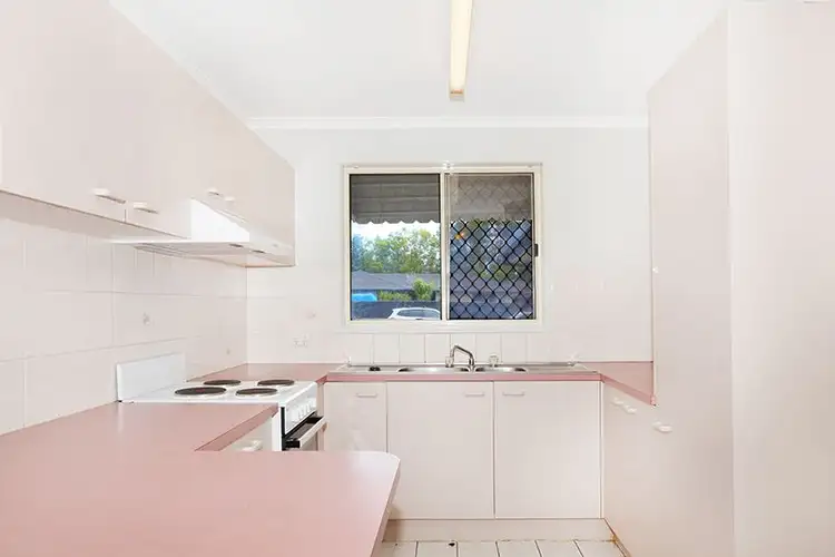Fourth view of Homely unit listing, 2/94 Amarina Avenue, Mooloolaba QLD 4557