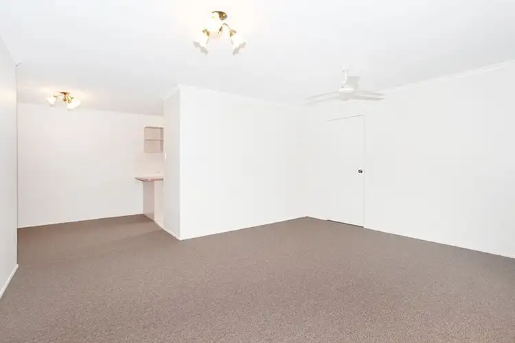 Sixth view of Homely unit listing, 2/94 Amarina Avenue, Mooloolaba QLD 4557
