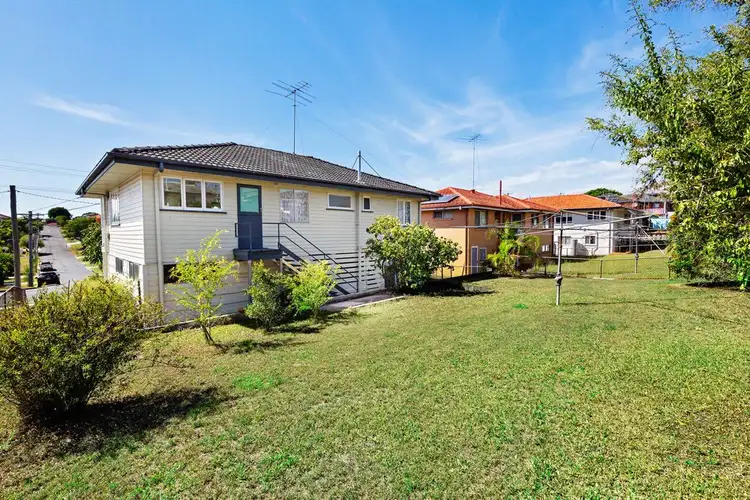 Second view of Homely house listing, 38 Valentia Street, Mansfield QLD 4122