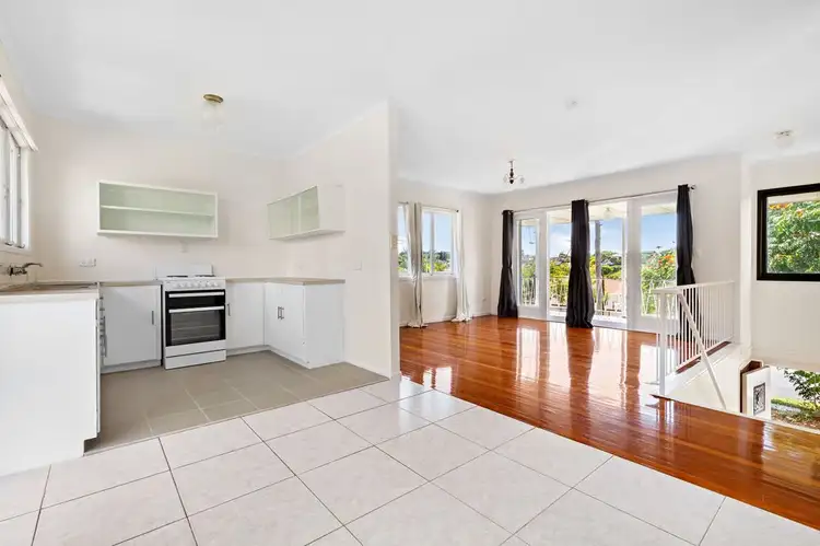 Sixth view of Homely house listing, 38 Valentia Street, Mansfield QLD 4122