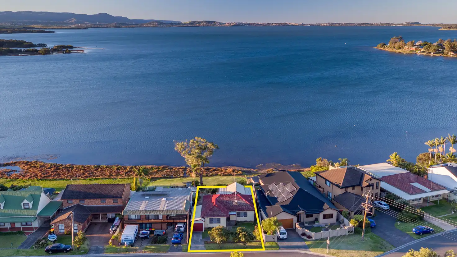 Main view of Homely house listing, 37 Park Crescent, Oak Flats NSW 2529