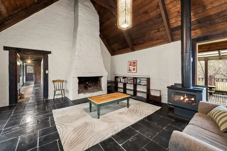 50 Flora Crescent, St Andrews VIC 3761