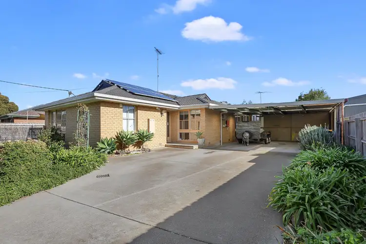 1 Gaunt Street, Lara VIC 3212