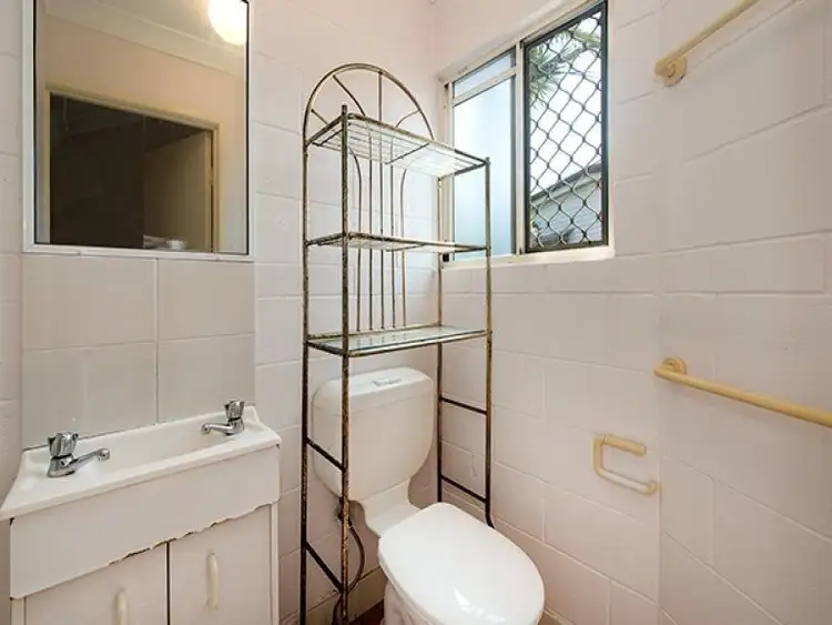 Fifth view of Homely unit listing, 10/76 Lisburn Street, East Brisbane QLD 4169