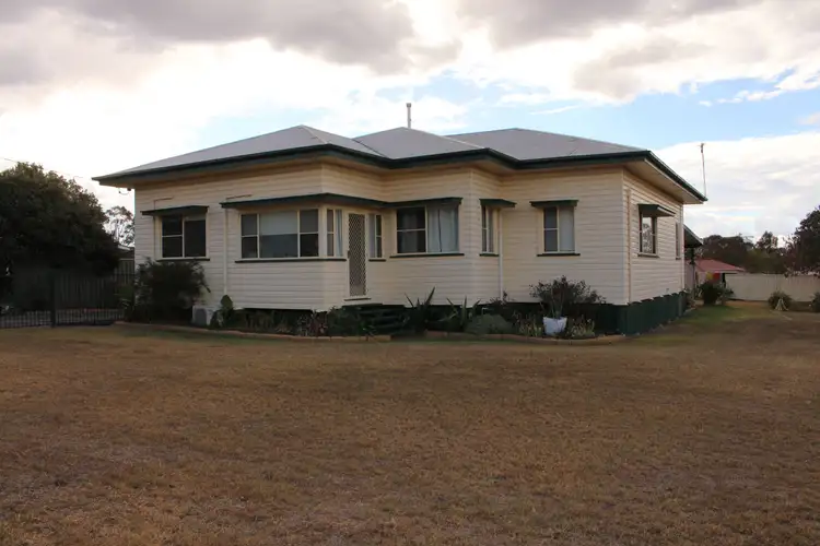 15a Yandilla Street, Pittsworth QLD 4356