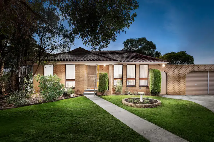 15 Stratford Square, Wantirna VIC 3152