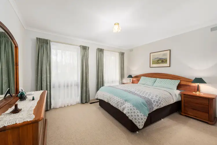 Fifth view of Homely house listing, 15 Stratford Square, Wantirna VIC 3152