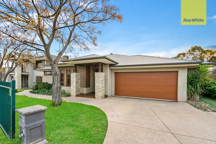 15 Botanica Springs Boulevard, Brookfield VIC 3338