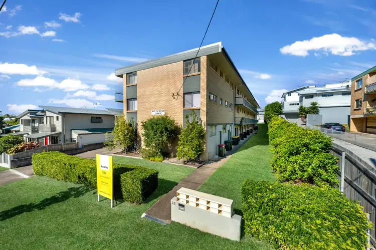 3/32 Julia Street, Wavell Heights QLD 4012