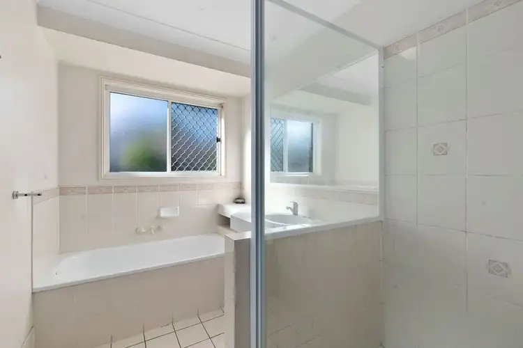 Sixth view of Homely house listing, 2 Ragnor Road, Hemmant QLD 4174