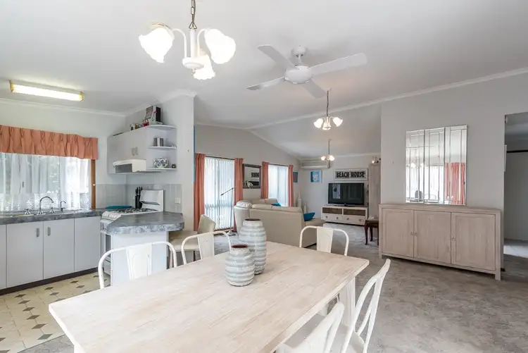 Second view of Homely house listing, 6 Arthur Phillip Drive, Kincumber NSW 2251