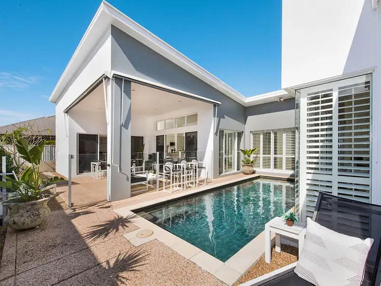 2 Koopa Place, Pelican Waters QLD 4551