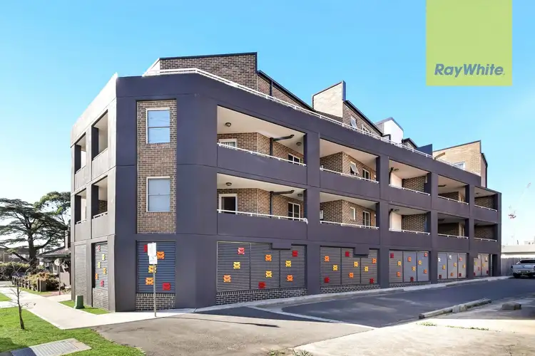Main view of Homely unit listing, 3/70-72 Railway Parade, Granville NSW 2142