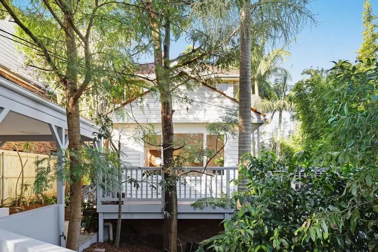 9 Calder Street, North Curl Curl NSW 2099
