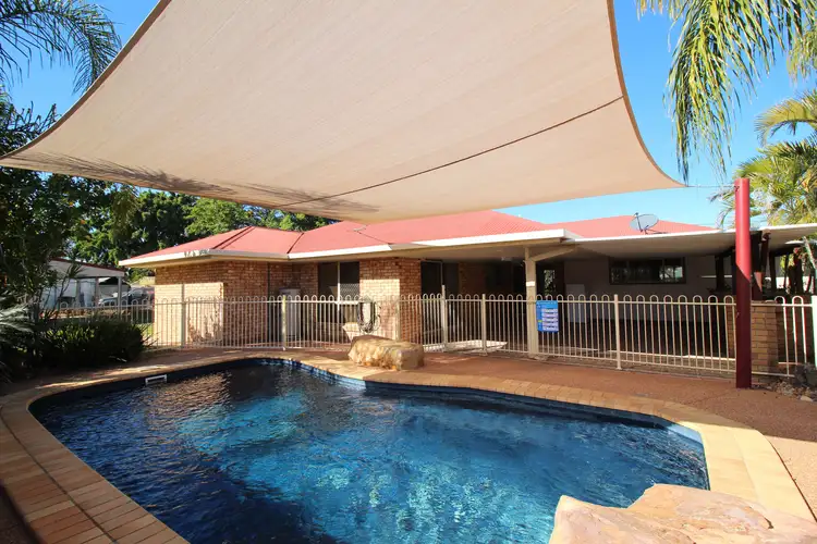 34 Cowan Crescent, Emerald QLD 4720