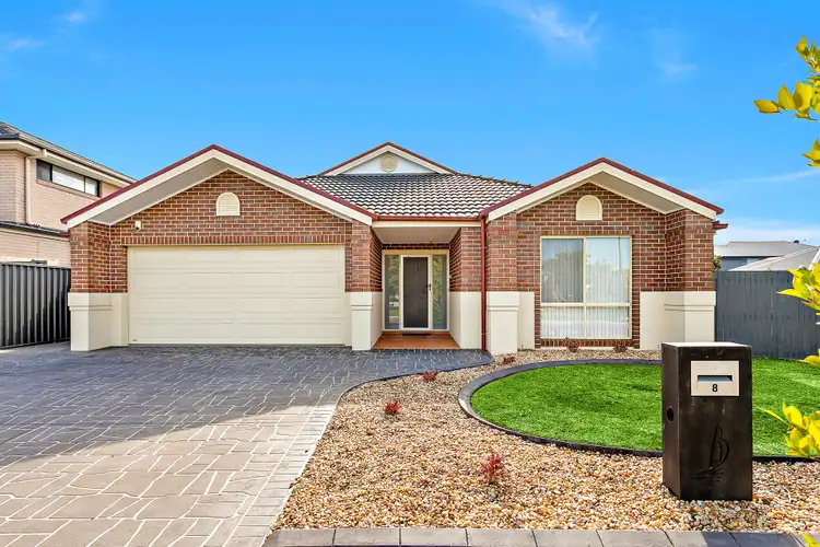 8 Sandy Bay Avenue, Haywards Bay NSW 2530