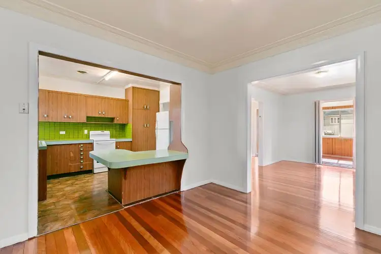 Fifth view of Homely house listing, 110 Joffre Street, Wynnum QLD 4178