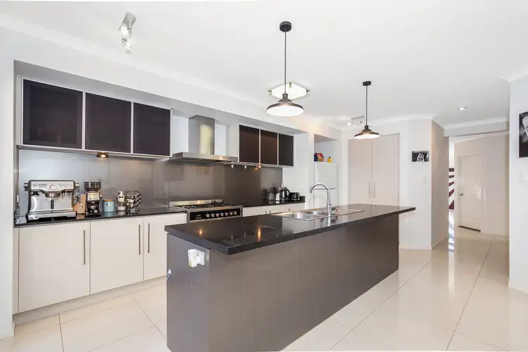 753 Oxley Road, Corinda QLD 4075