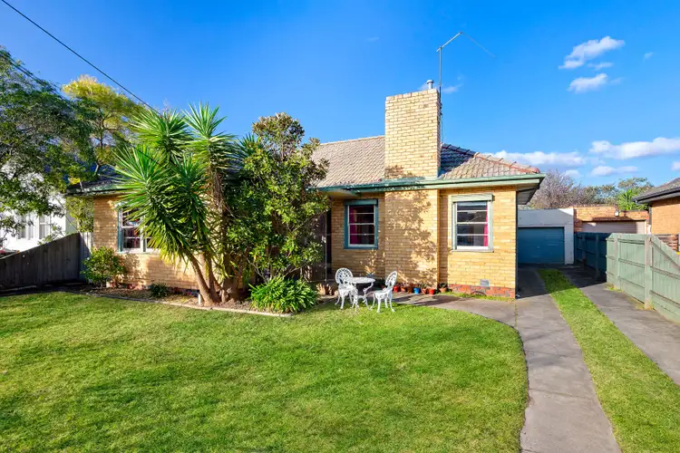 6 Dermot Street, Oakleigh South VIC 3167