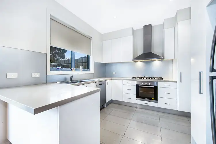 Sixth view of Homely townhouse listing, 3/330 Huntingdale Road, Oakleigh South VIC 3167