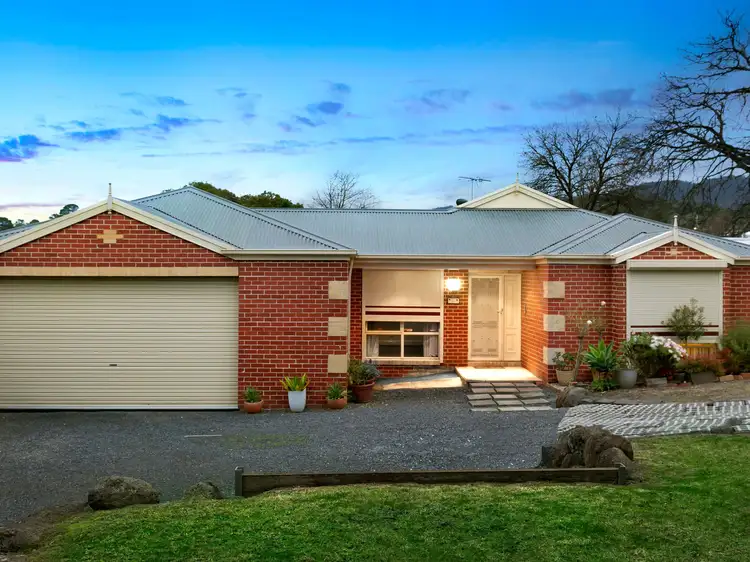 8 Hansen Road, Kilsyth VIC 3137