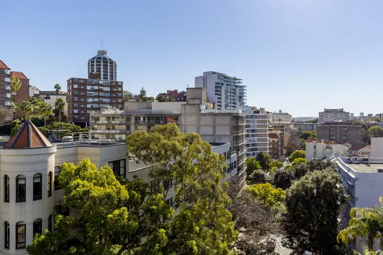 Fifth view of Homely studio listing, 804/76 Roslyn Gardens, Elizabeth Bay NSW 2011