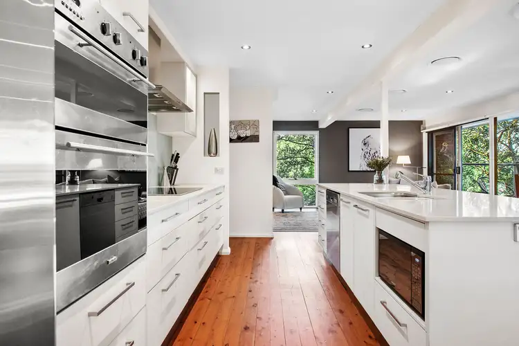 16 Higgins Place, Westleigh NSW 2120