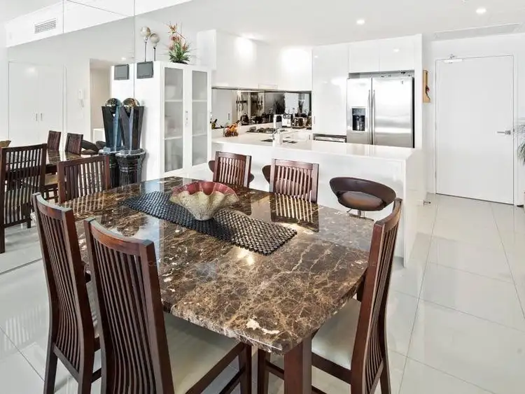 Sixth view of Homely unit listing, 2609/5 Harbour Side Court, Biggera Waters QLD 4216