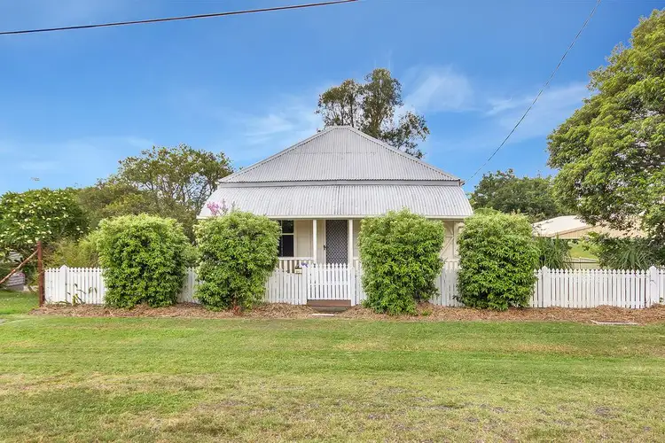 21 Pelican Street, North Ipswich QLD 4305